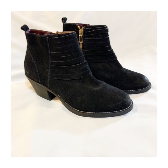 Report Signature Shoes - Report Signature Black Suede Booties, Size 10